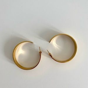 Bagatiba Oversized Roma hoops